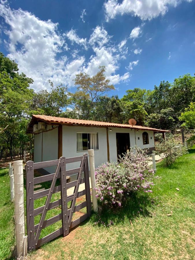 Villa Casa Em Area Rural - Delfinópolis Exterior foto